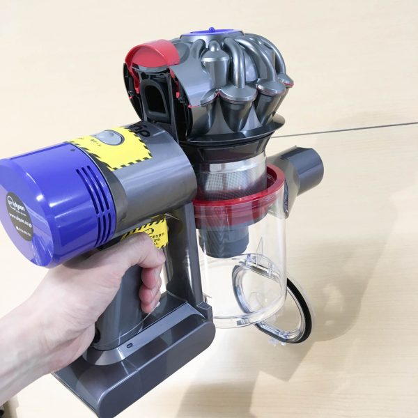 Dyson V7 Behälter Lässt Sich Nicht öffnen Dysonコードレス掃除機 V7 Fluffyレビュー！旧モデルのV8、V6との違いをチェック - Rentio PRESS [レンティオプレス]
