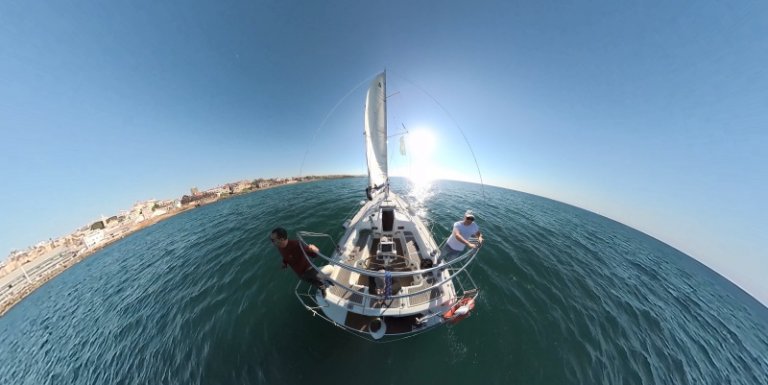 全天球VRカメラ“Vuze XR”徹底レビュー!180°/360°切替機能は画期的!使い方やTHETA&insta360とのサイズ比較も 全天球VRカメラ“Vuze XR”徹底レビュー!180°/360°切替機能は画期的!使い方やTHETA&insta360とのサイズ比較も