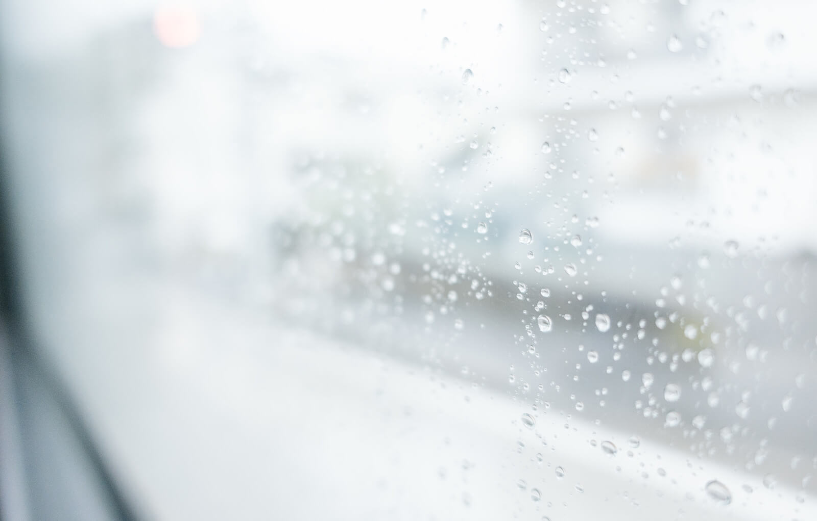 梅雨を快適に!湿気対策にオススメのちょっと変わった除湿家電をご紹介 梅雨を快適に!湿気対策にオススメのちょっと変わった除湿家電をご紹介