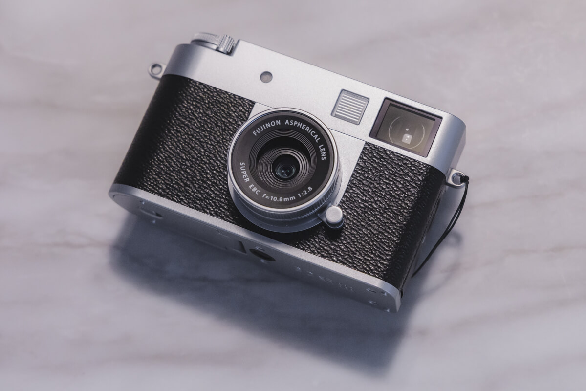 FUJIFILM X half レビュー