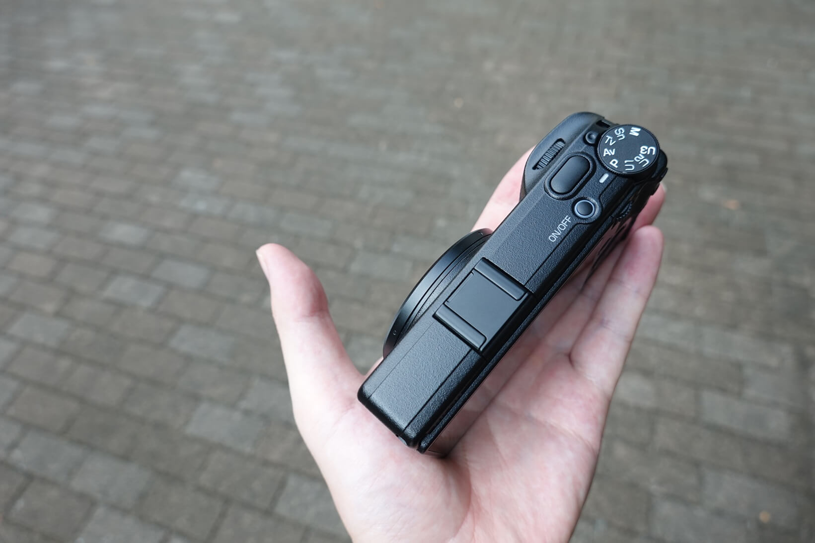 ricoh gr 4